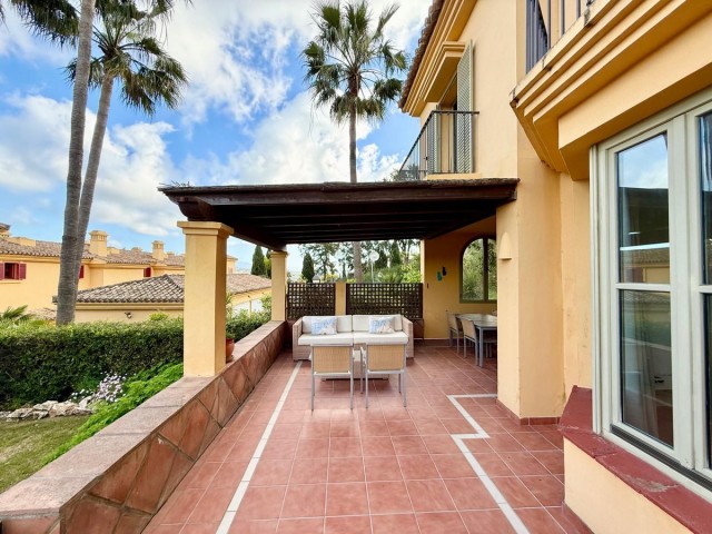 Maison mitoyenne avec 3 Chambres  à Sotogrande Alto