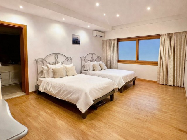 7 Schlafzimmer Villa in Puerto Banús
