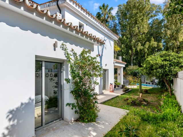5 Schlafzimmer Villa in San Pedro de Alcántara