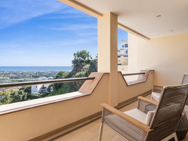 4 Bedrooms Apartment in Benahavís