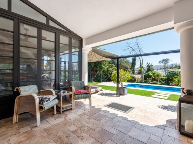 4 Schlafzimmer Villa in San Pedro de Alcántara