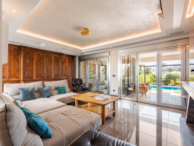 4 Schlafzimmer Villa in San Pedro de Alcántara