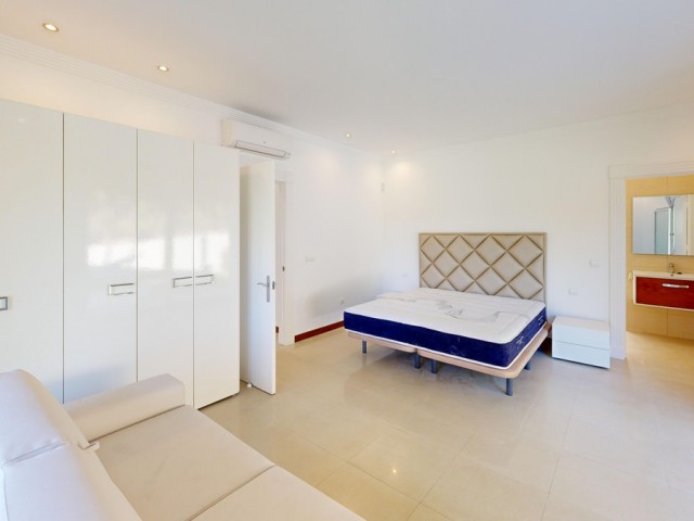 6 Schlafzimmer Villa in Sotogrande Costa