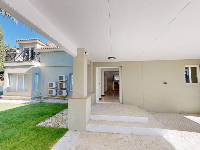 6 Slaapkamer Villa in Sotogrande Costa