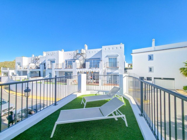 3 Bedrooms Apartment in Benahavís