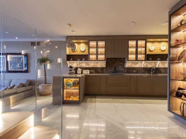 3 Schlafzimmer Reihenhaus in Nueva Andalucía