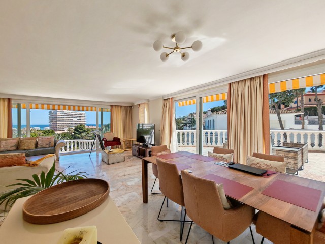 5 Bedrooms Villa in Benalmadena