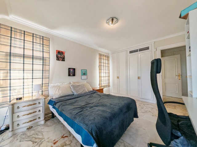 5 Bedrooms Villa in Benalmadena