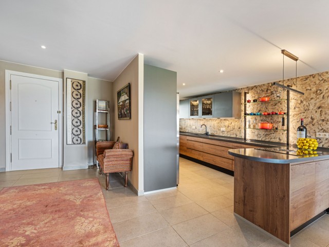 4 Schlafzimmer Apartment in San Pedro de Alcántara