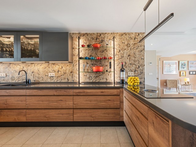 4 Schlafzimmer Apartment in San Pedro de Alcántara