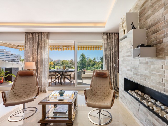 4 Schlafzimmer Apartment in San Pedro de Alcántara