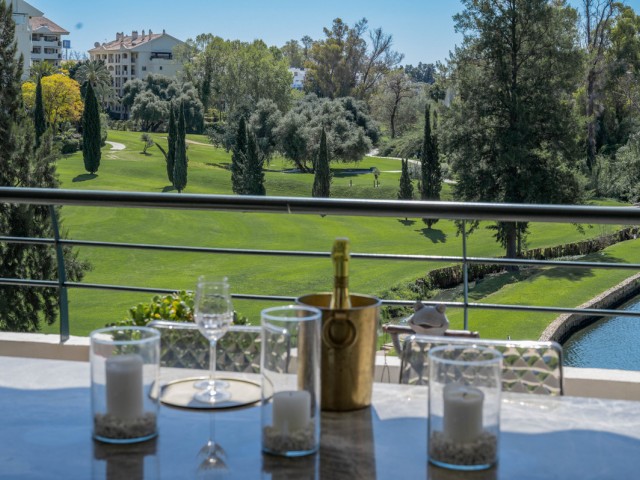 4 Sovrums Lägenhet i Guadalmina Alta