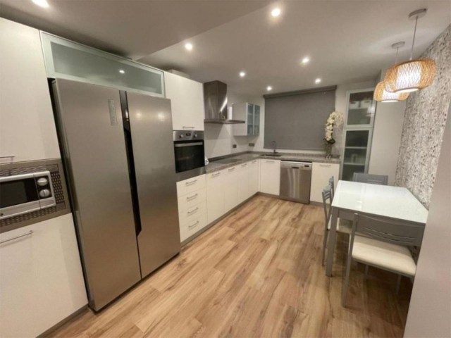 4 Bedrooms Townhouse in Marbella