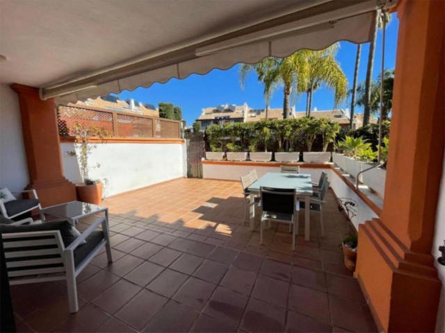 4 Bedrooms Townhouse in Marbella