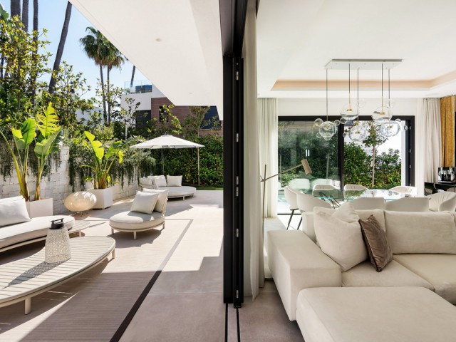 4 Bedrooms Villa in Sierra Blanca