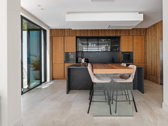 4 Bedrooms Villa in Río Real