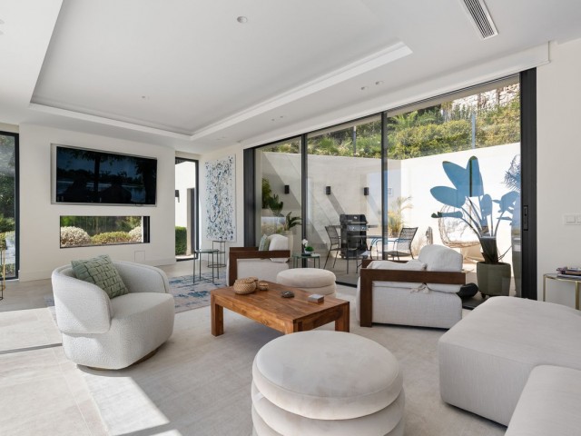 4 Bedrooms Villa in Río Real