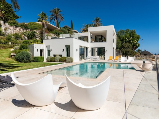 4 Makuuhuoneen Huvila Marbella