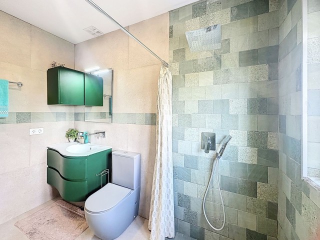 3 Bedrooms Villa in Estepona