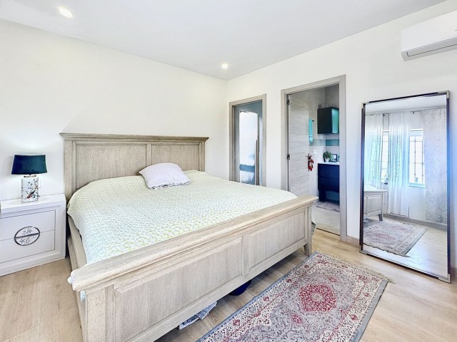 3 Bedrooms Villa in Estepona