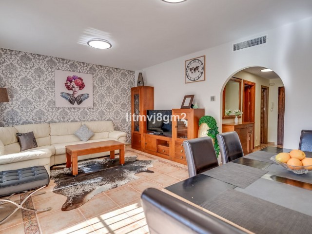 3 Bedrooms Townhouse in Calahonda