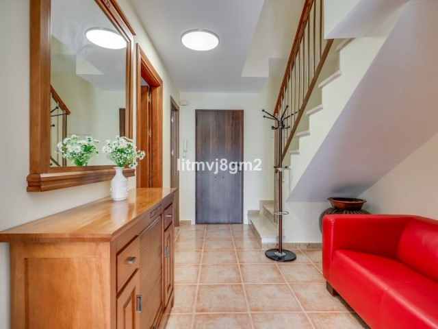 3 Bedrooms Townhouse in Calahonda