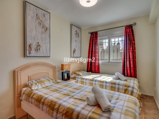 3 Bedrooms Townhouse in Calahonda