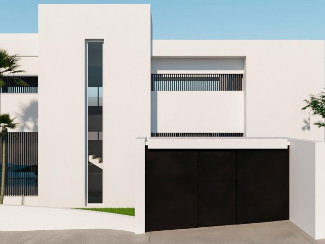  Plot in Nueva Andalucía