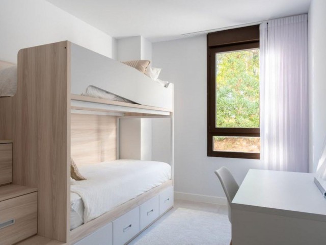 3 Bedrooms Apartment in Estepona