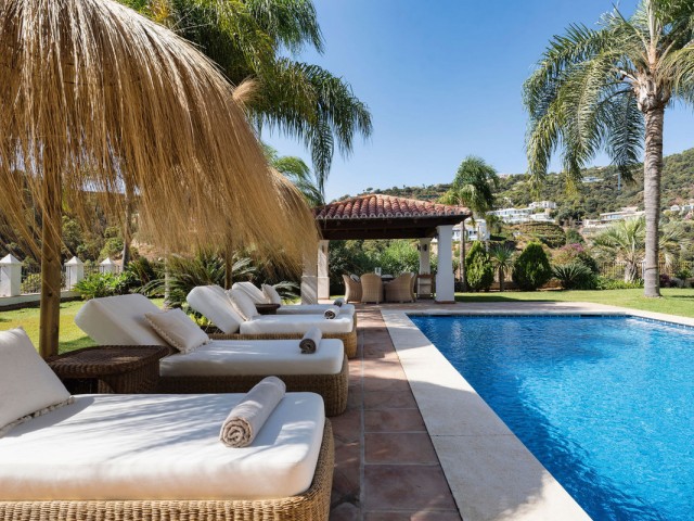 4 Bedrooms Villa in El Madroñal