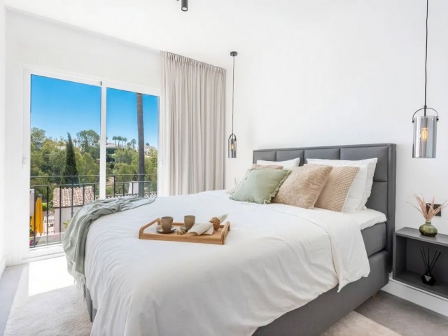 3 Bedrooms Apartment in Benahavís