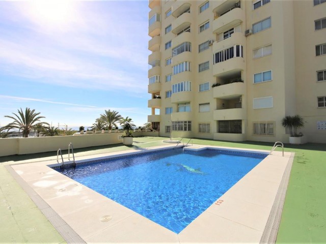 2 Bedrooms Apartment in Estepona