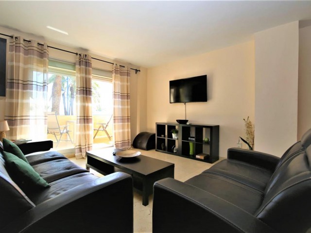 2 Bedrooms Apartment in Estepona