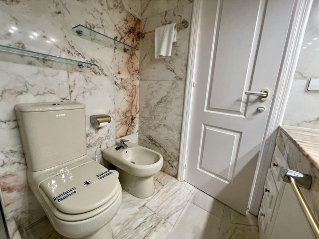 2 Schlafzimmer Reihenhaus in Calahonda