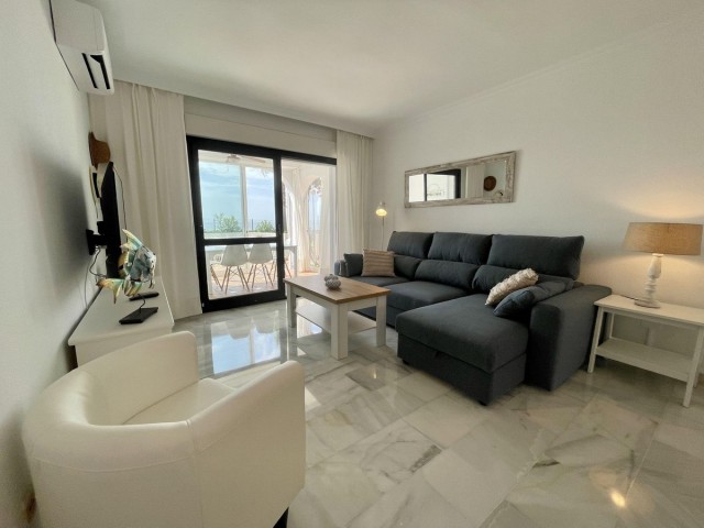 2 Bedrooms Villa in Calahonda