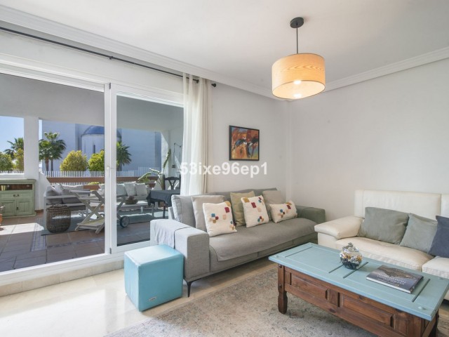 3 Bedrooms Apartment in Selwo