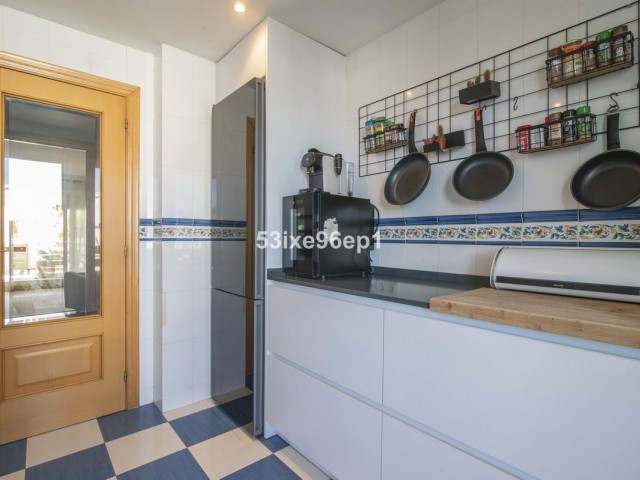 3 Bedrooms Apartment in Selwo