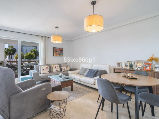 3 Bedrooms Apartment in Selwo