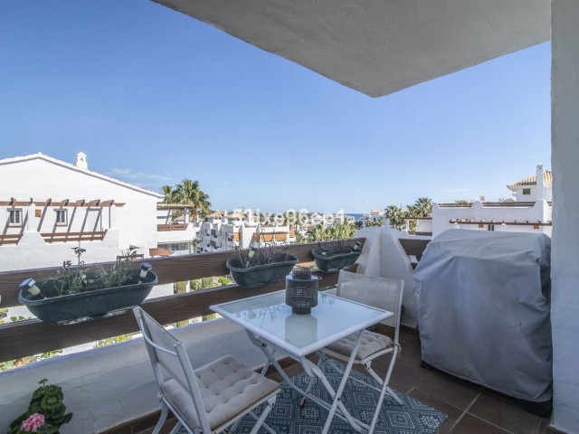 3 Bedrooms Apartment in Selwo