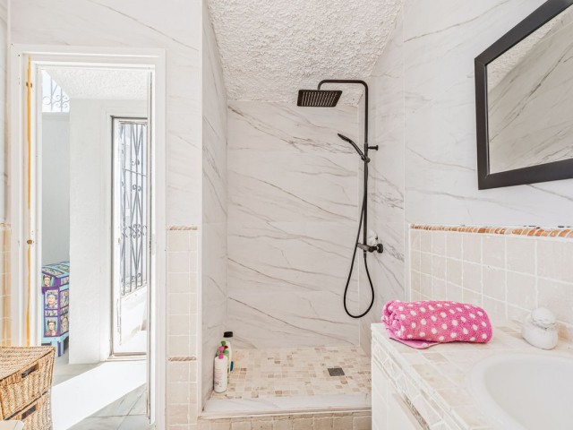 3 Schlafzimmer Villa in Casares Playa