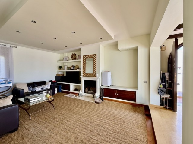 2 Bedrooms Apartment in Nagüeles