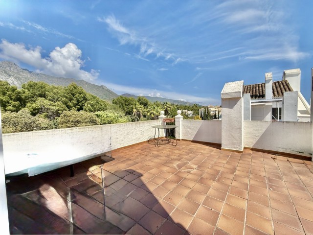 2 Bedrooms Apartment in Nagüeles