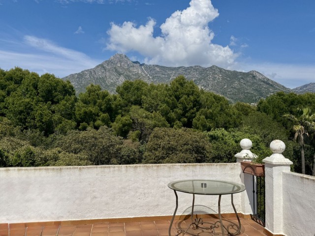 2 Bedrooms Apartment in Nagüeles