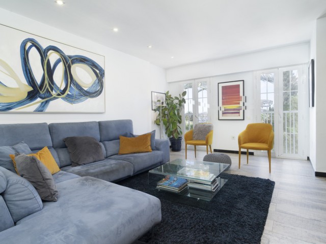 2 Bedrooms Townhouse in Puerto Banús