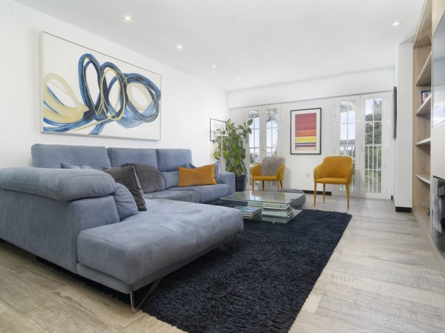 2 Bedrooms Townhouse in Puerto Banús