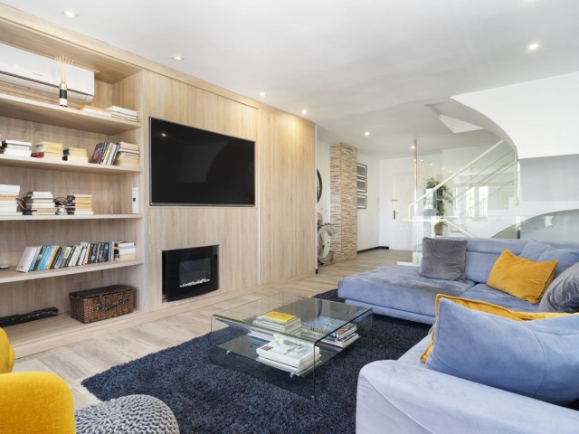 2 Bedrooms Townhouse in Puerto Banús