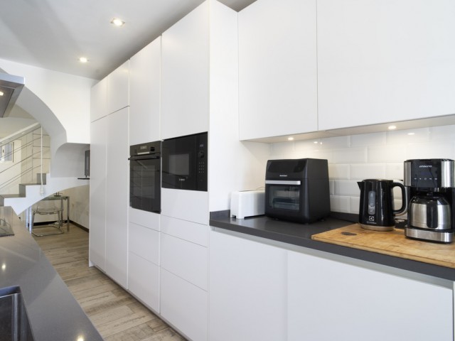 2 Bedrooms Townhouse in Puerto Banús