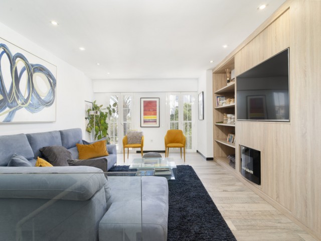 2 Bedrooms Townhouse in Puerto Banús