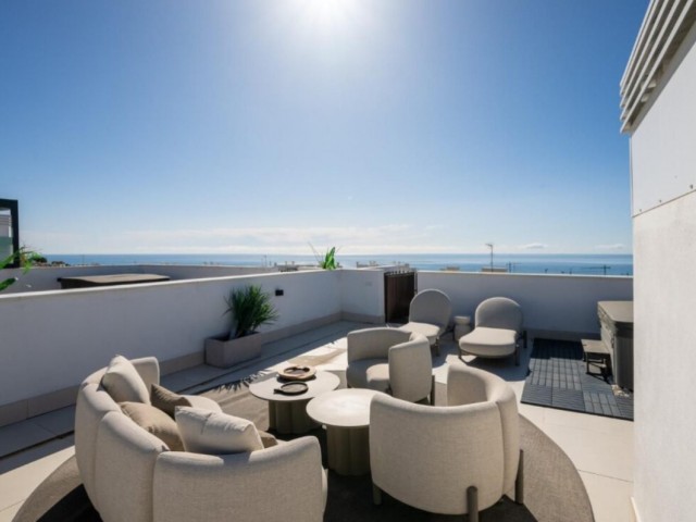 Penthouse avec 2 Chambres  à Fuengirola
