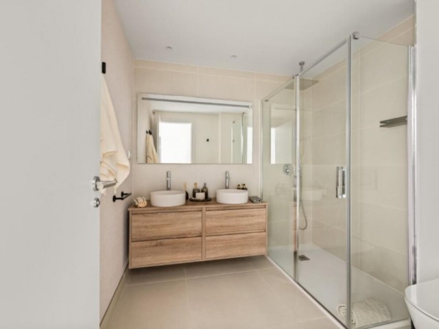 Penthouse avec 2 Chambres  à Fuengirola